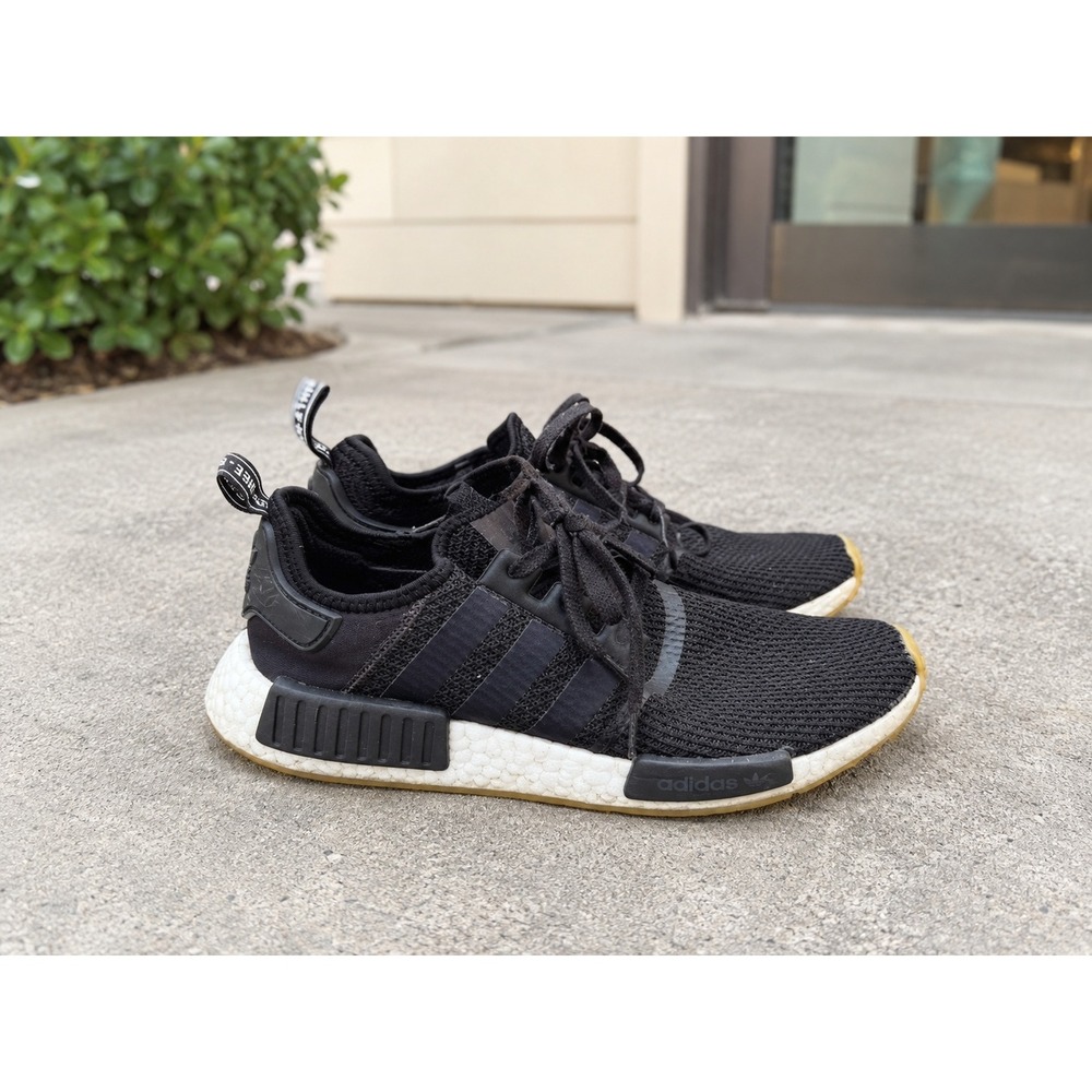 Adidas Originals NMD_R1 Core Black Gum Mens Running Shoes B42200 Size 8.5